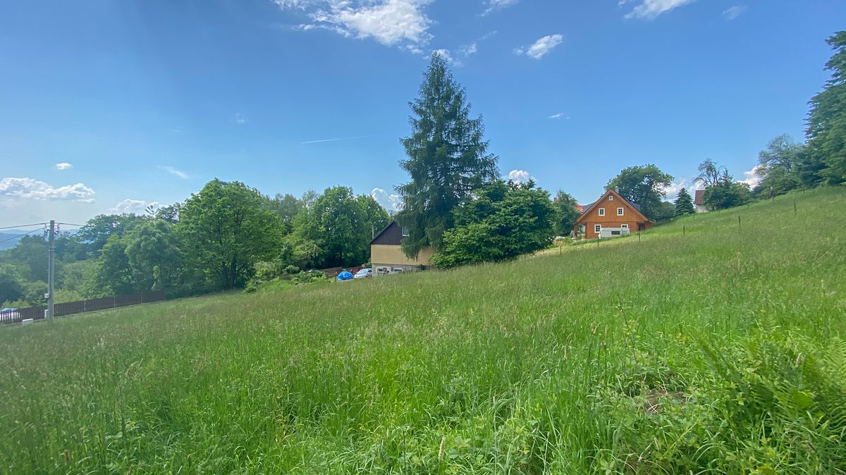 Prodej stavebního pozemku 2019 m² – fotografie 3