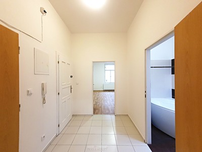 Pronájem bytu 2+kk 52 m²