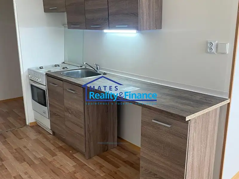 Pronájem bytu 3+1 63 m², Most – náhled fotky 2