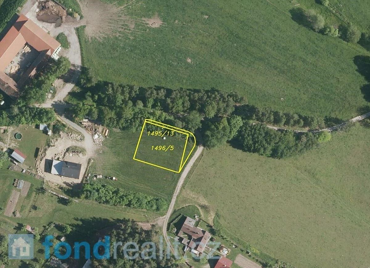 Prodej stavebního pozemku 1251 m²