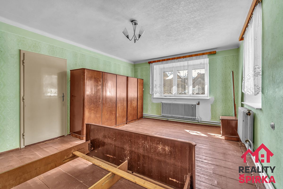Prodej rodinného domu 234 m², pozemek 3478 m² – fotografie 4