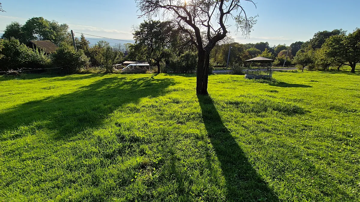 Prodej stavebního pozemku 1640 m²