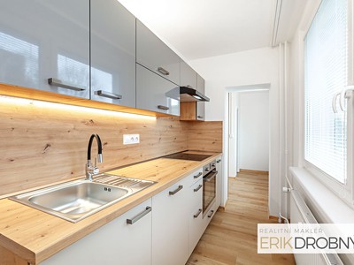Pronájem bytu 3+kk 60 m²