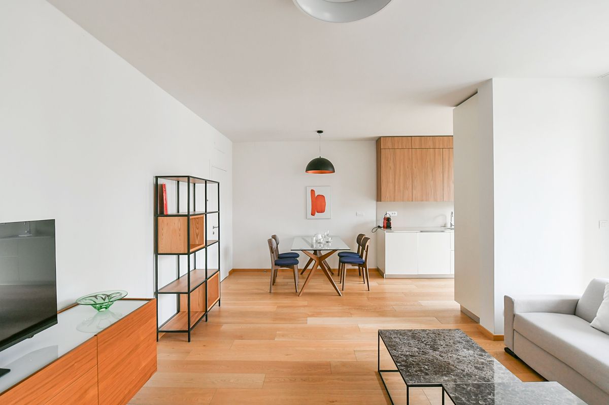 Pronájem bytu 2+kk 71 m² – fotografie 3