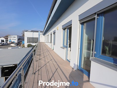 Pronájem kanceláře 87 m²