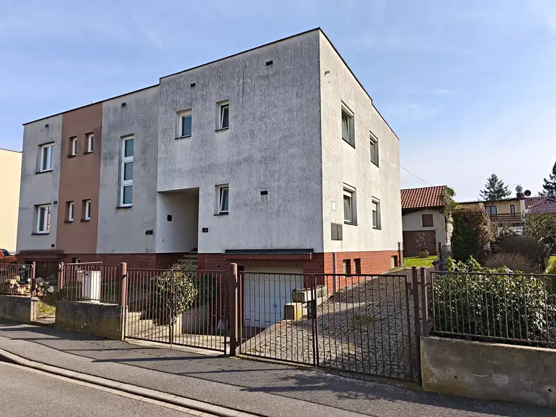 Prodej rodinného domu 143 m², pozemek 183 m², Domažlice – náhled fotky 1