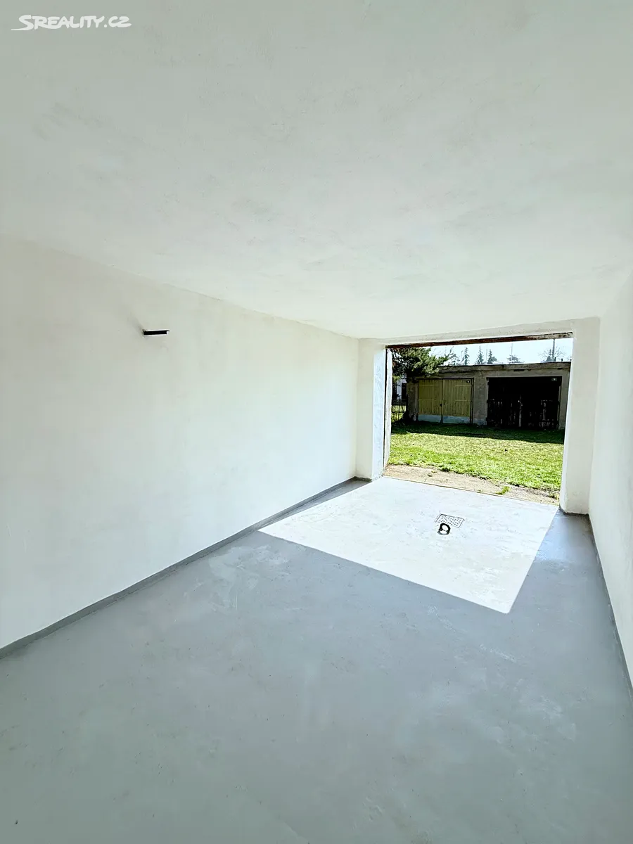 Prodej garáže 18 m², Praha