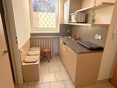 Pronájem bytu 1+1 28 m²