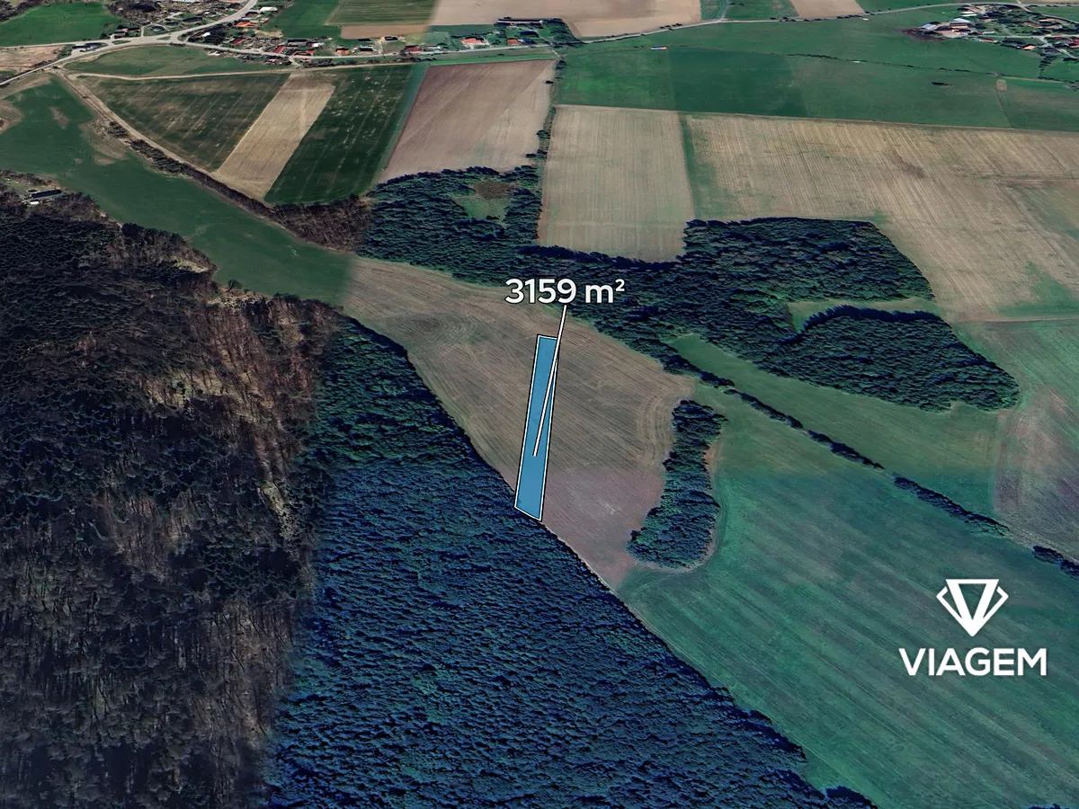 Prodej podílu 1/7 pole 451 m²