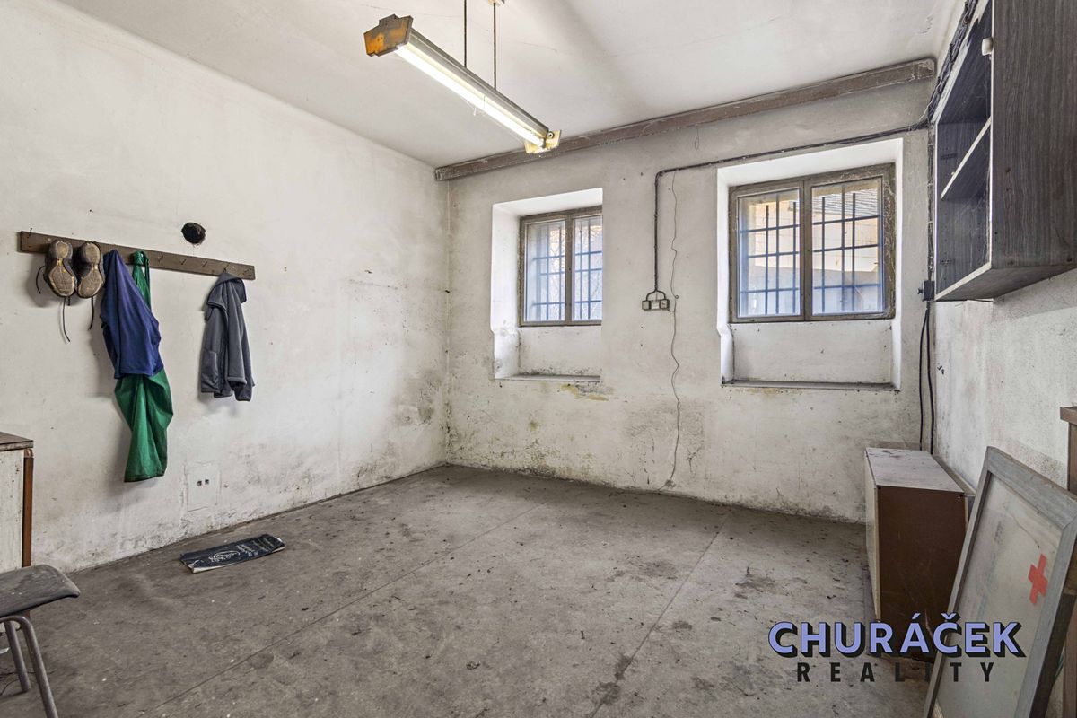Prodej rodinného domu 160 m², pozemek 315 m² – fotografie 3