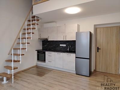 Pronájem bytu 3+kk 65 m²