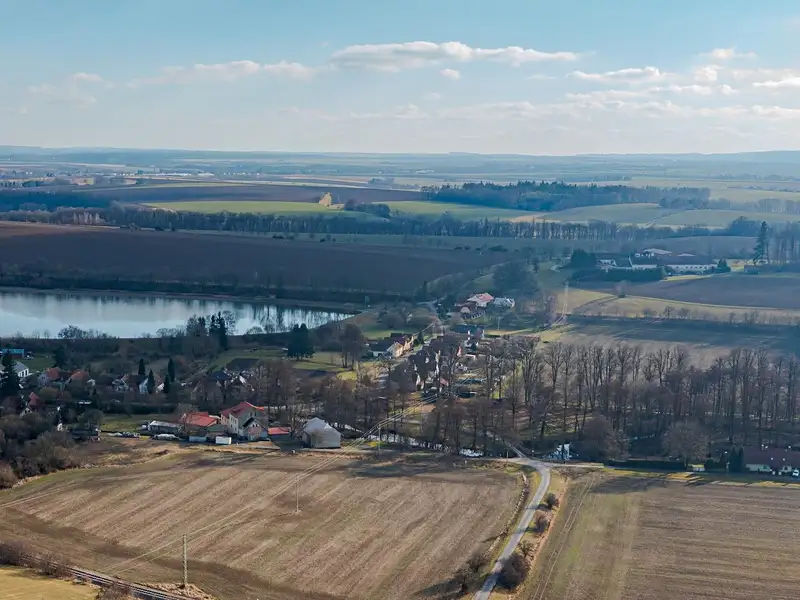 Prodej stavebního pozemku 1478 m², Litomyšl – náhled fotky 3