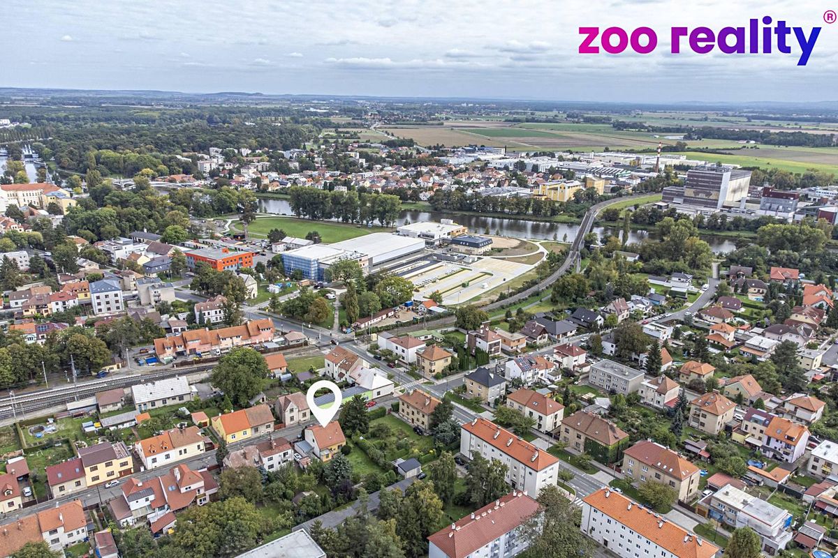 Prodej rodinného domu 158 m², pozemek 804 m² – fotografie 2