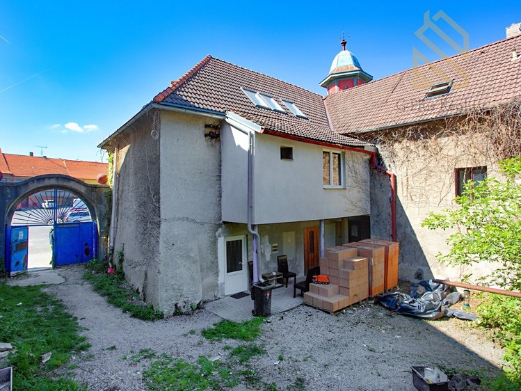 Prodej komerčního prostoru, 779 m² (19 z 23)