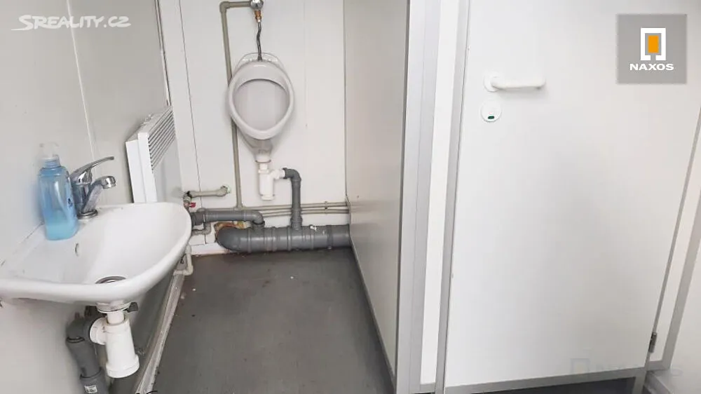 Pronájem skladového prostoru 860 m² – pohled 5