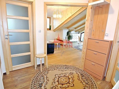 Pronájem bytu 3+kk 63 m² (Podkrovní) — photo 4