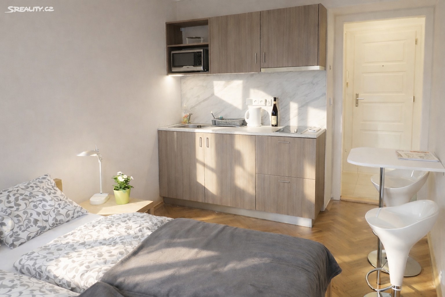 Pronájem bytu 1+kk 25 m² – pohled 4