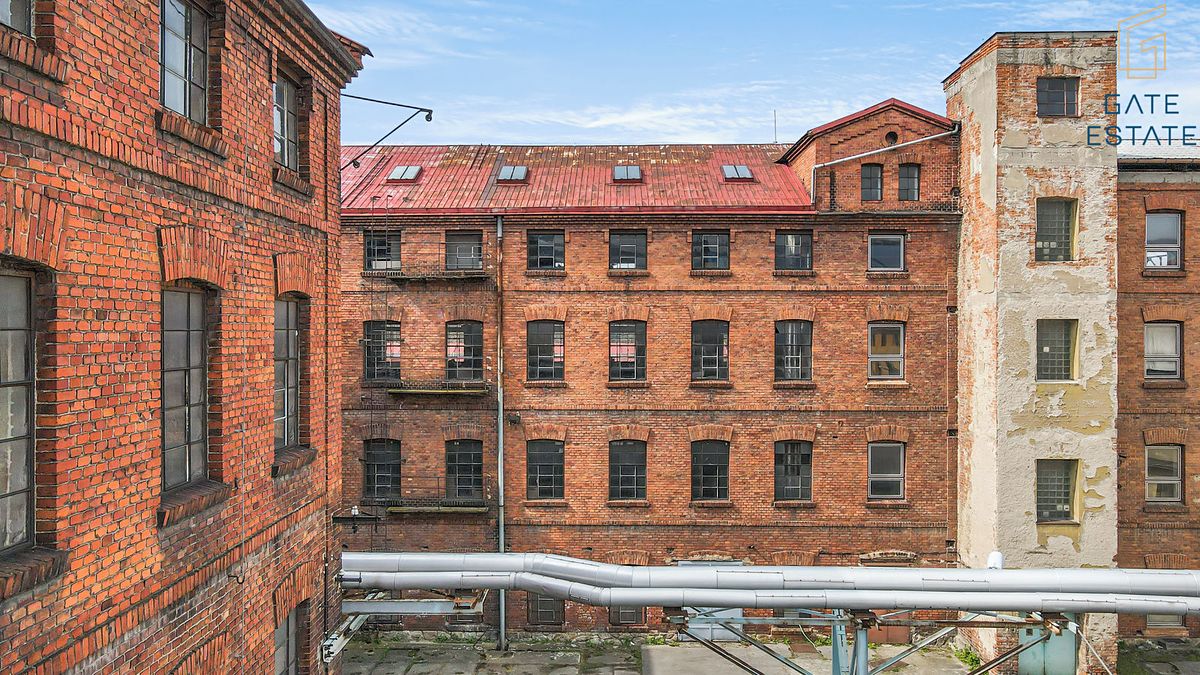 Pronájem skladového prostoru 1000 m² – fotografie 5