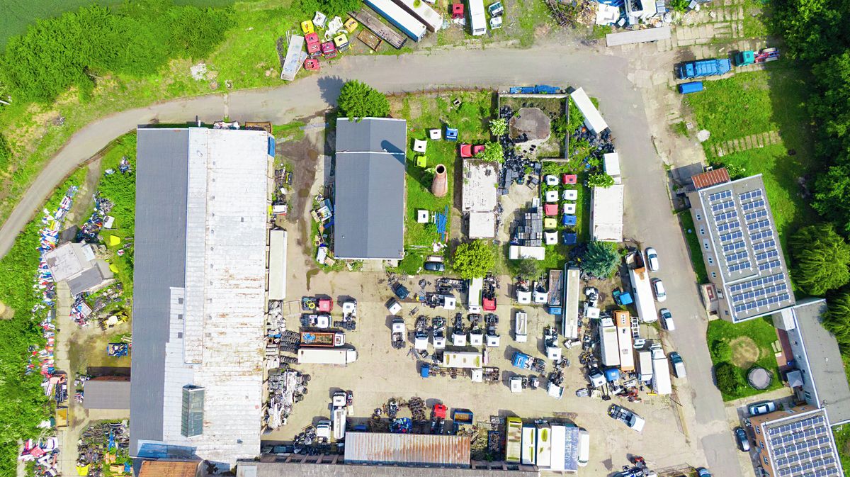 Pronájem skladového prostoru 30850 m² – fotografie 3