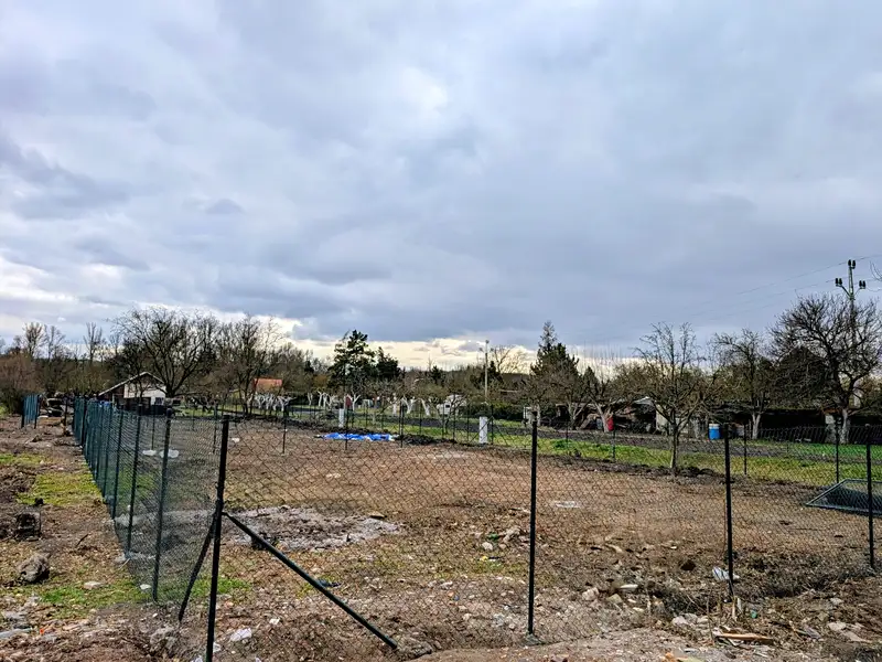 Pronájem zahrady 330 m², Vršovice – náhled fotky 3