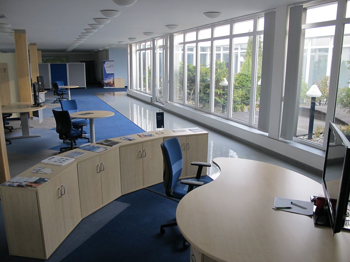 Pronájem obchodního prostoru 459 m² – fotografie 2