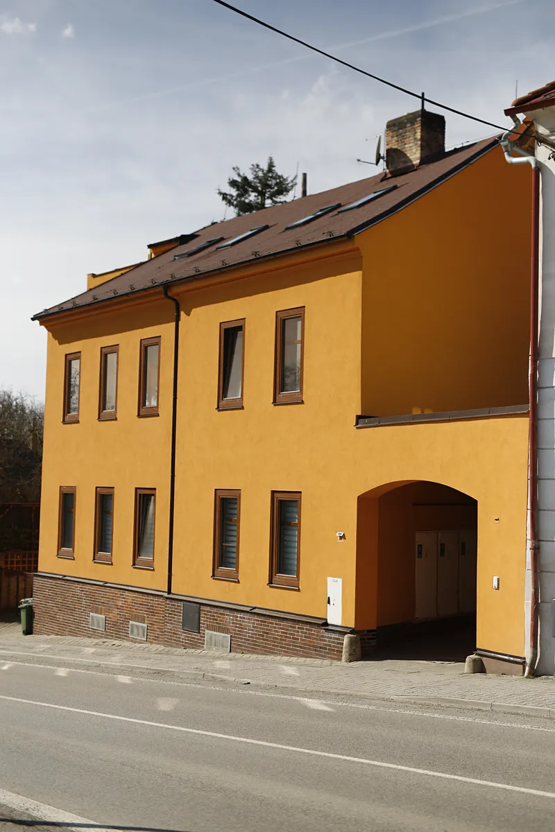 Prodej rodinného domu 588 m², pozemek 2891 m²