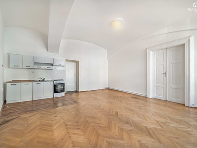 Prodej bytu 3+kk 77 m² (Jednopodlažní)