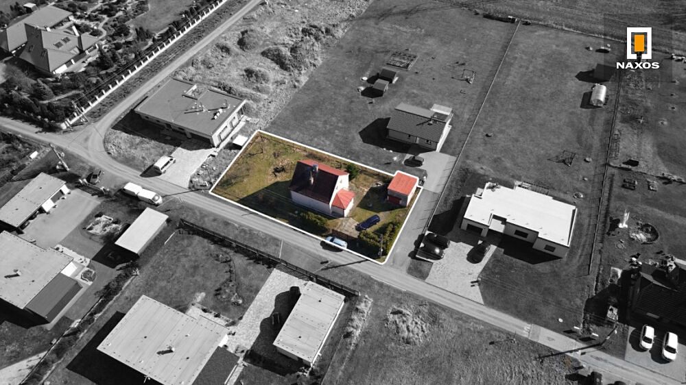 Prodej rodinného domu 131 m², pozemek 976 m² – fotografie 2
