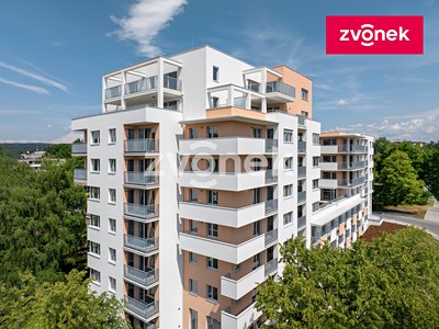 Pronájem bytu 1+kk 32 m²