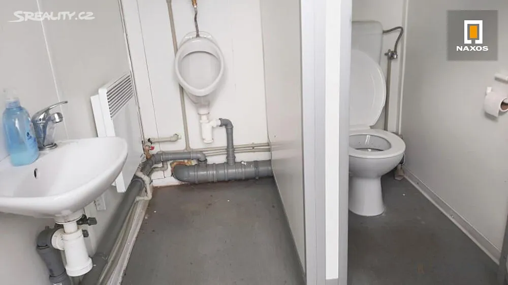 Pronájem skladového prostoru 860 m² – pohled 6