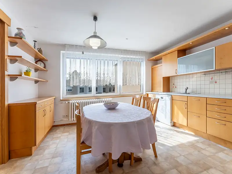 Prodej rodinného domu 296 m², pozemek 417 m², Praha – náhled fotky 1