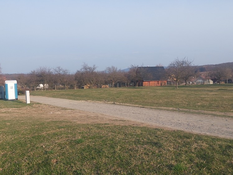 Prodej pozemku, 1 489 m² (7 z 9)
