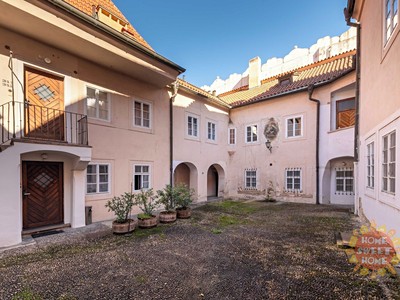 Pronájem bytu 1+1 46 m²