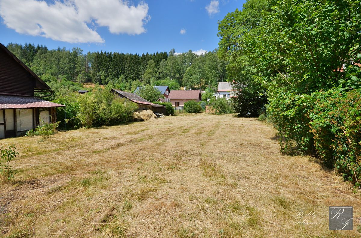 Prodej stavebního pozemku 630 m²