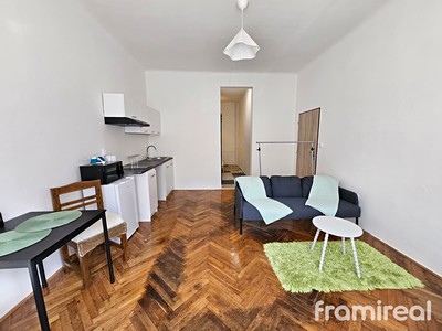 Pronájem bytu 2+kk 55 m² (Jednopodlažní)