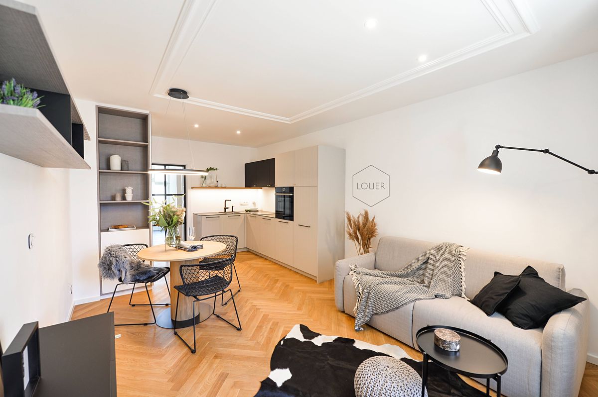 Pronájem bytu 1+kk 35 m² (Jednopodlažní)