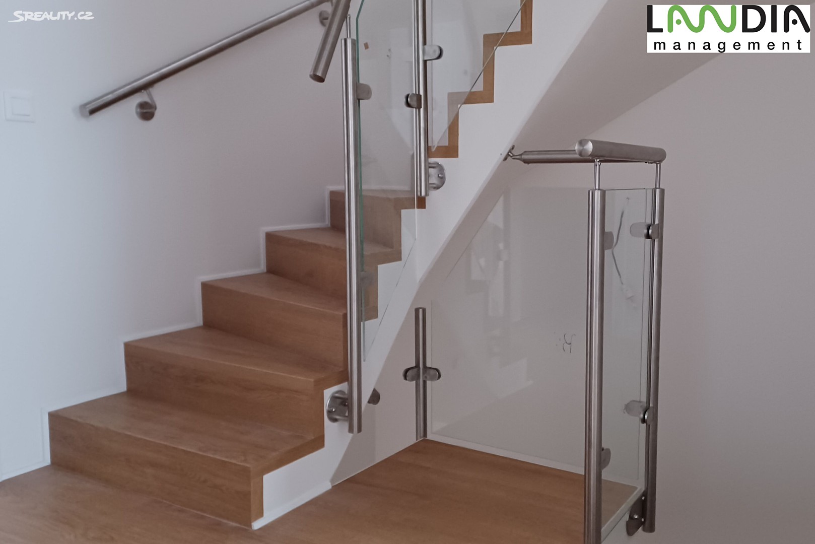 Prodej  rodinného domu 160 m², pozemek 214 m² – pohled 2