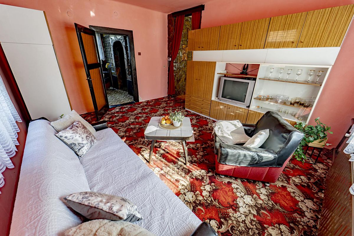 Prodej rodinného domu 140 m², pozemek 1086 m² – fotografie 4
