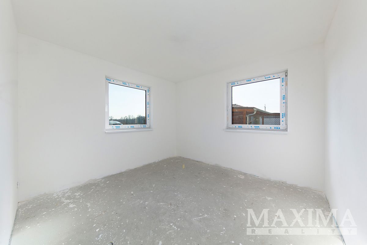 Prodej rodinného domu 130 m², pozemek 112 m² – fotografie 4