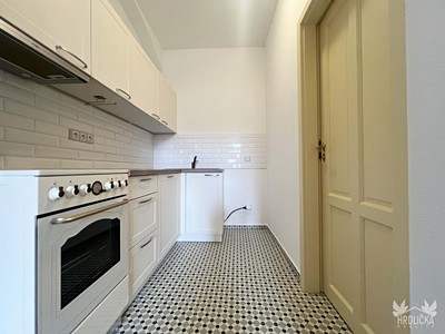 Pronájem bytu 1+kk 33 m²