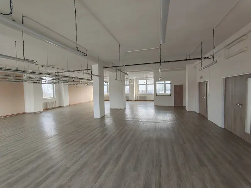 Pronájem výrobní haly, prostoru 189 m², Skuteč – náhled fotky 1