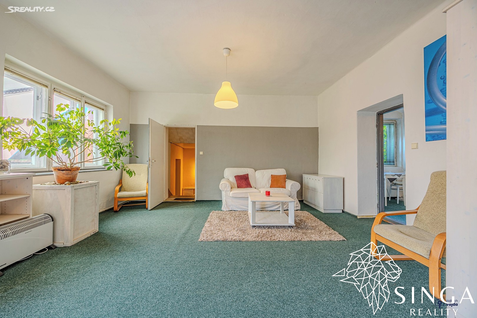 Prodej  rodinného domu 240 m², pozemek 591 m² – další