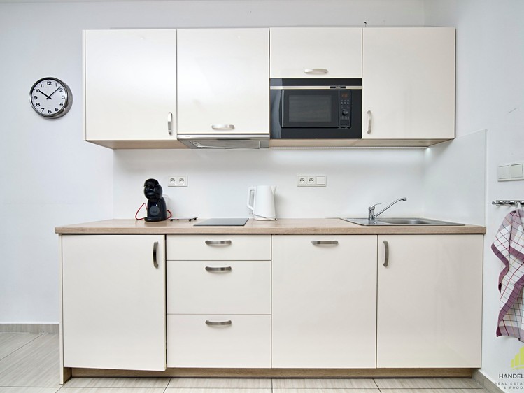 Комерційне приміщення на продаж, 144 м² (4 з 11)