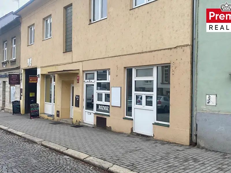 Pronájem skladového prostoru 32 m², Znojmo – náhled fotky 1