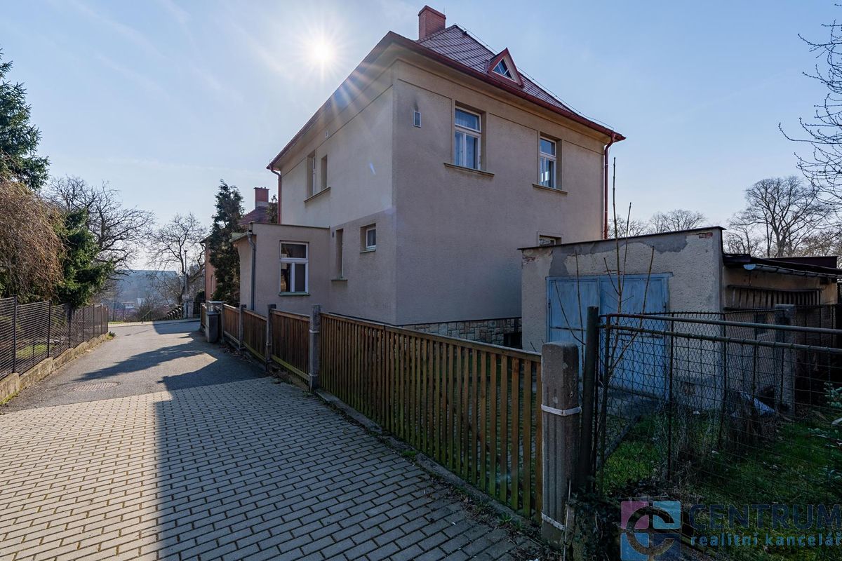 Prodej rodinného domu 163 m², pozemek 686 m² – fotografie 4
