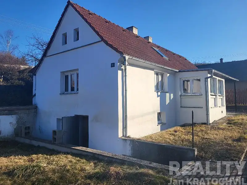 Prodej rodinného domu 130 m², pozemek 569 m², Nový Knín – náhled fotky 1