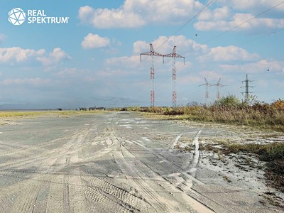 Pronájem  komerčního pozemku 4 100 m² — photo 4