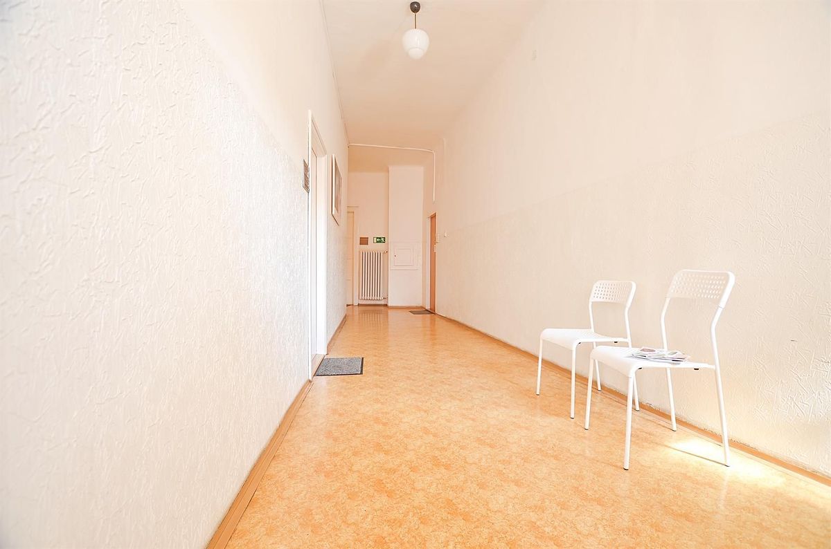Pronájem kanceláře 12 m² – fotografie 3