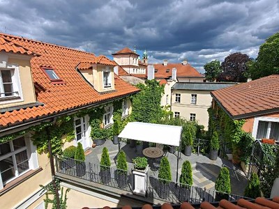 Pronájem bytu 4+1 178 m² (Jednopodlažní)