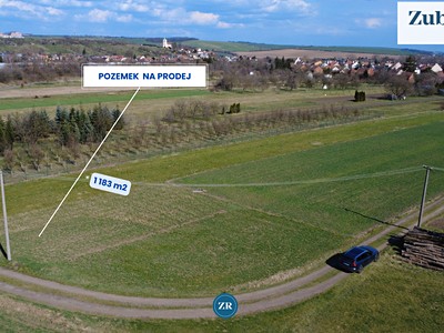 Prodej  stavebního pozemku 1 183 m²